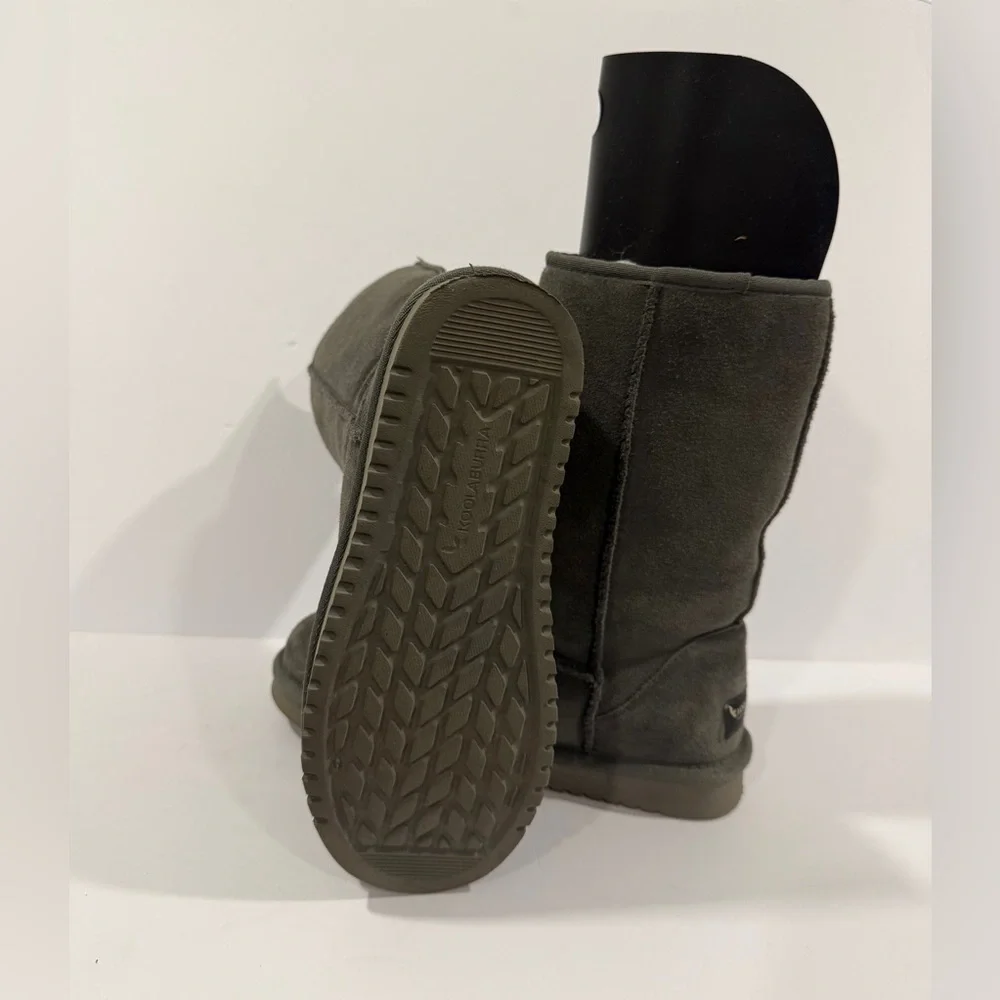 Koolaburra by UGG Tall Gray Shearling Boots Women’s 7 Classic Cozy Winter